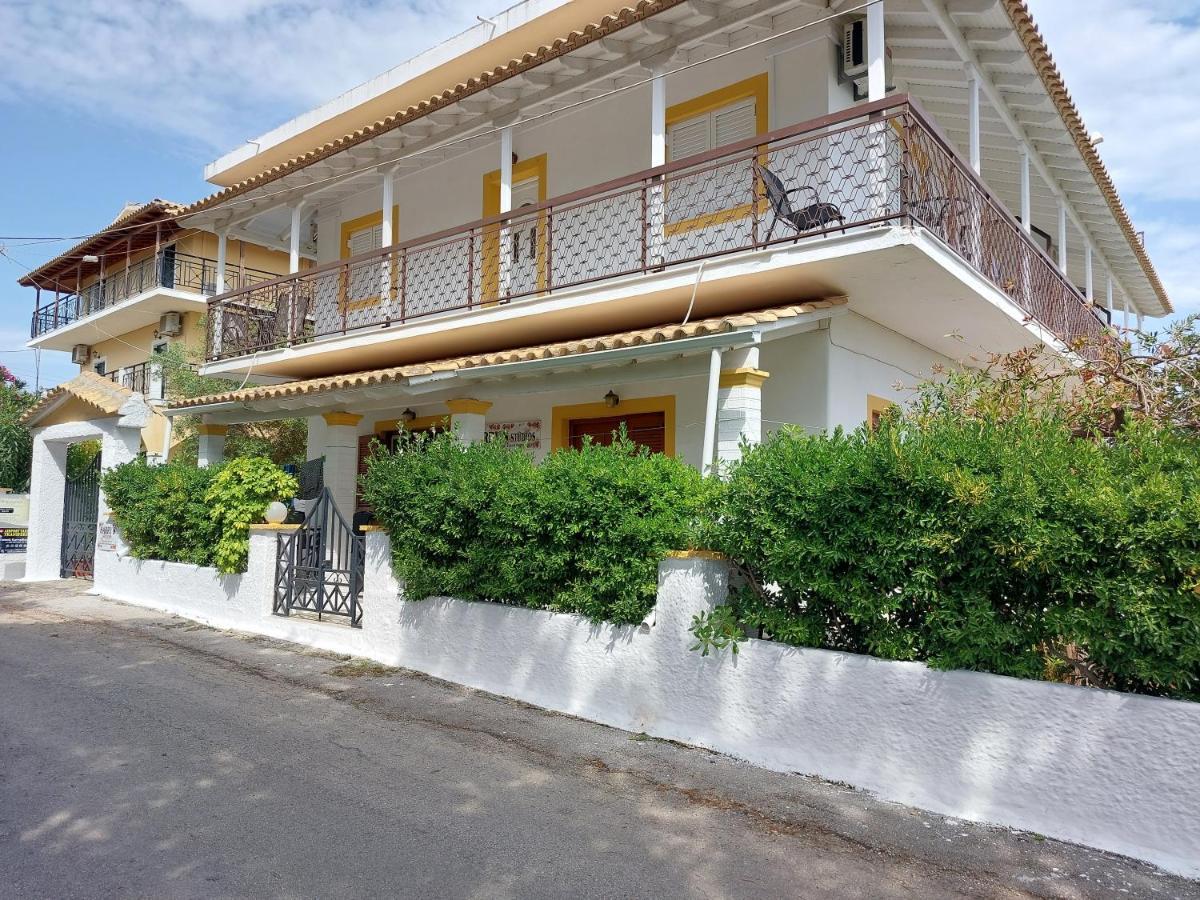 Harry'S Studios Agios Georgios  Zewnętrze zdjęcie